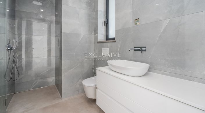 Image No.17-Villa de 4 chambres à vendre à Lagos