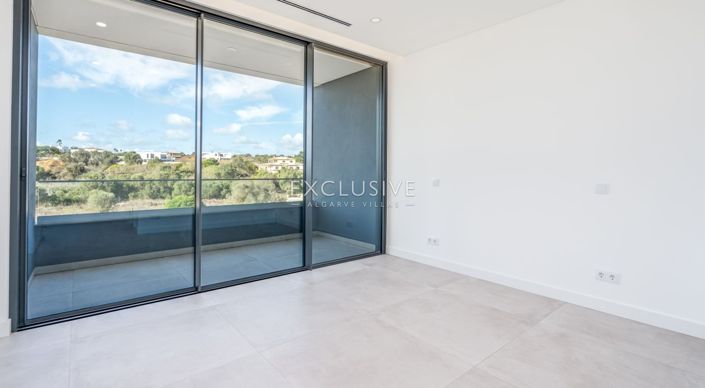 Image No.18-Villa de 4 chambres à vendre à Lagos