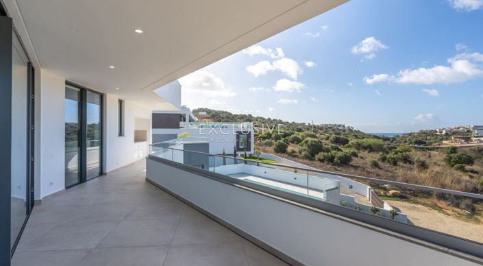 Image No.5-Villa de 4 chambres à vendre à Lagos