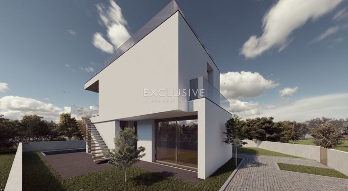 Image No.1-3 Bed Plot for sale