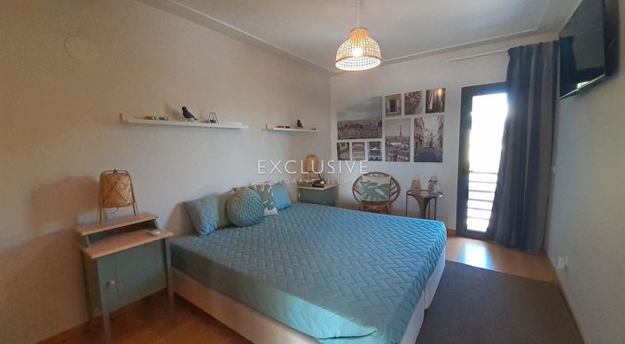 Image No.17-4 Bed Villa for sale