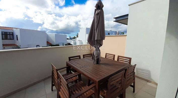 Image No.28-4 Bed Villa for sale