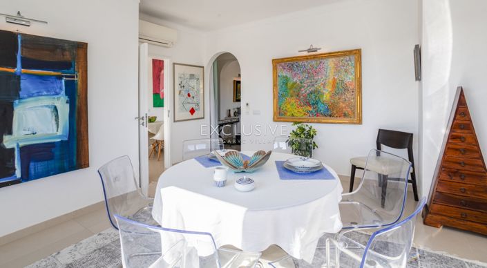 Image No.28-3 Bed Villa for sale