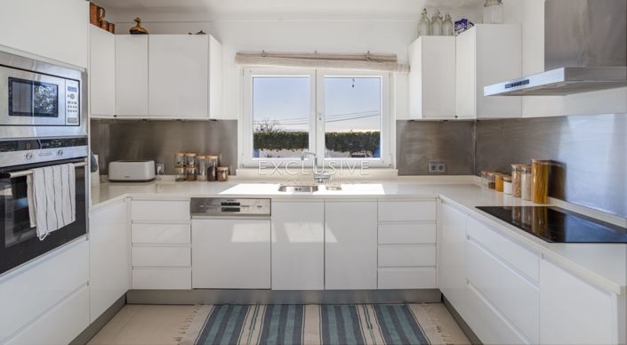 Image No.9-3 Bed Villa for sale