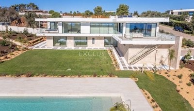 4 Bed Villa for sale