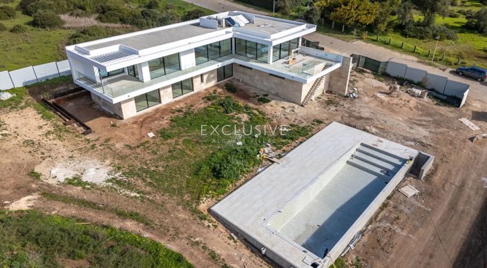 Image No.20-4 Bed Villa for sale