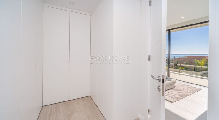 Image No.23-4 Bed Villa for sale