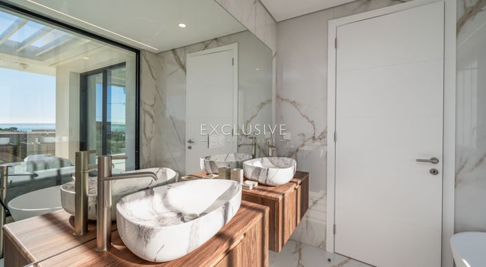 Image No.25-4 Bed Villa for sale