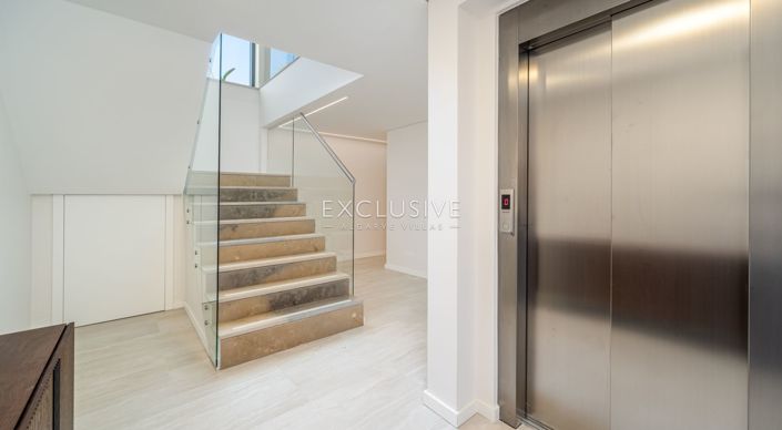 Image No.35-4 Bed Villa for sale