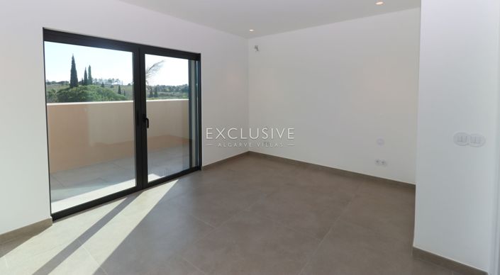 Image No.20-4 Bed Villa for sale