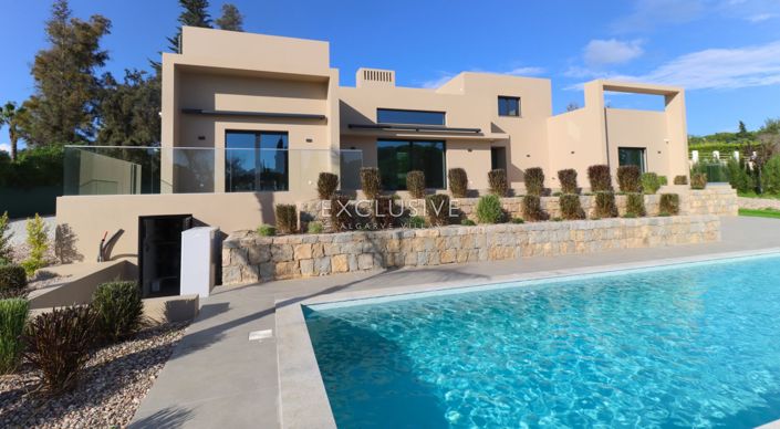 Image No.25-4 Bed Villa for sale