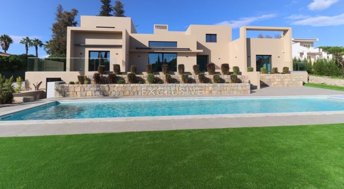 Image No.4-4 Bed Villa for sale