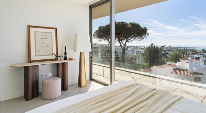 Image No.10-4 Bed Apartment for sale