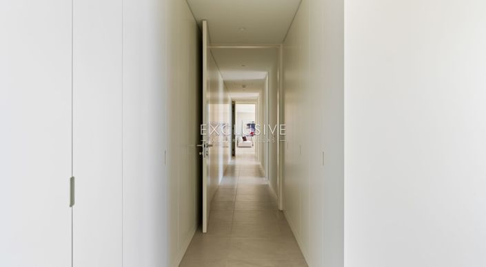 Image No.18-4 Bed Apartment for sale