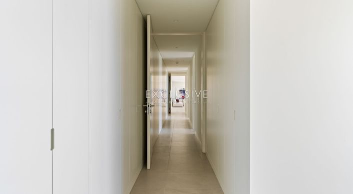 Image No.21-4 Bed Apartment for sale