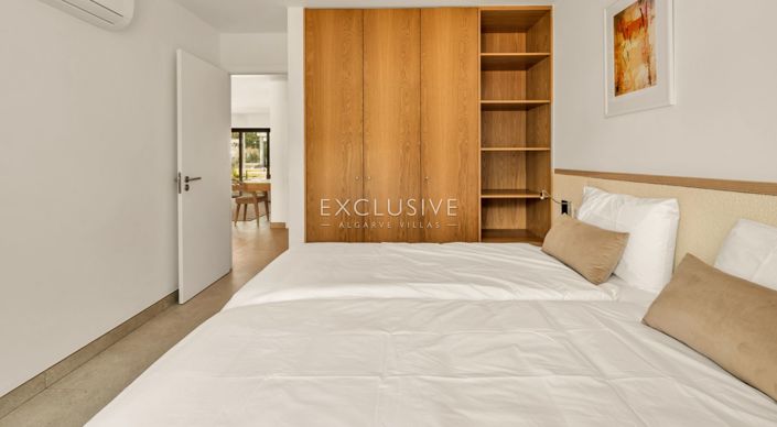 Image No.25-2 Bed Apartment for sale