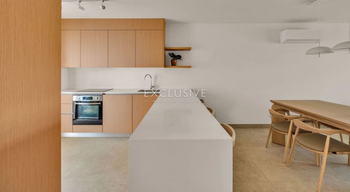 Image No.12-3 Bed Apartment for sale