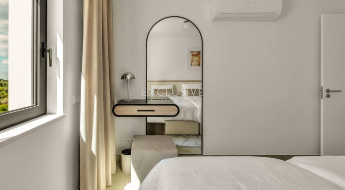 Image No.20-3 Bed Apartment for sale