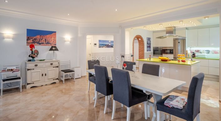 Image No.14-4 Bed Villa for sale