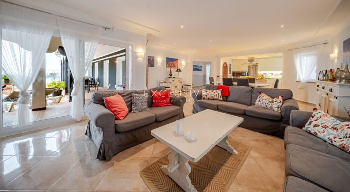 Image No.19-4 Bed Villa for sale