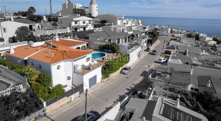 Image No.43-4 Bed Villa for sale