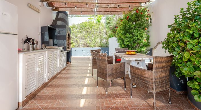 Image No.8-4 Bed Villa for sale