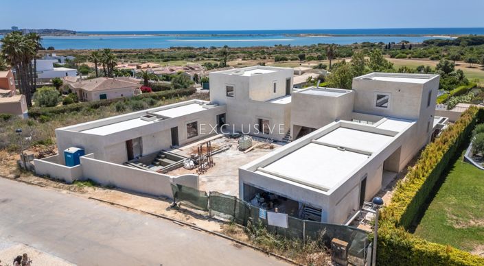 Image No.10-5 Bed Villa for sale