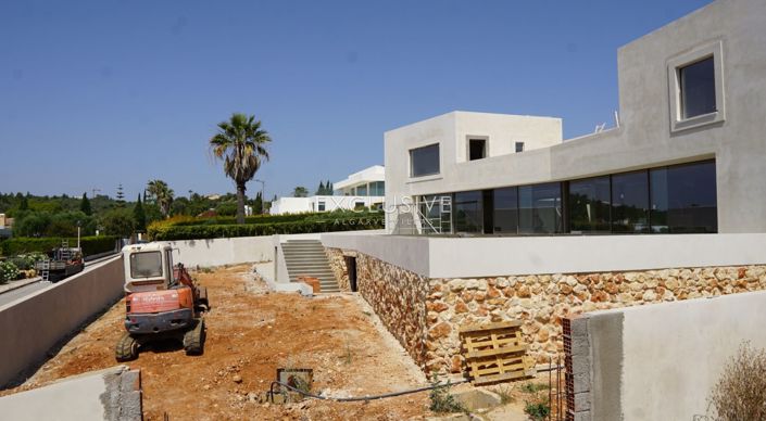 Image No.18-5 Bed Villa for sale