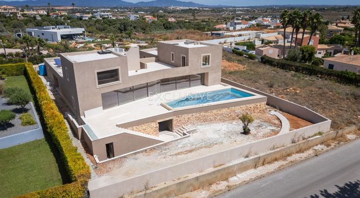 Image No.4-5 Bed Villa for sale