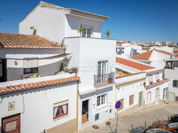 Image No.23-Maison de ville de 4 chambres à vendre à Lagos