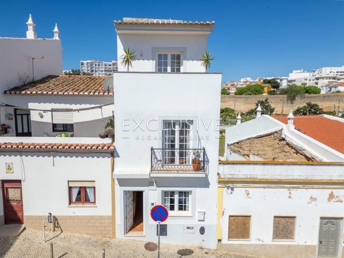 Image No.25-Maison de ville de 4 chambres à vendre à Lagos