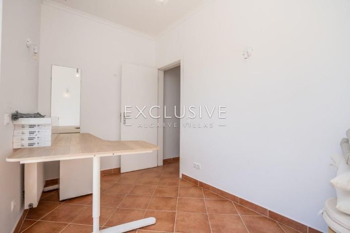 Image No.35-Maison de ville de 4 chambres à vendre à Lagos