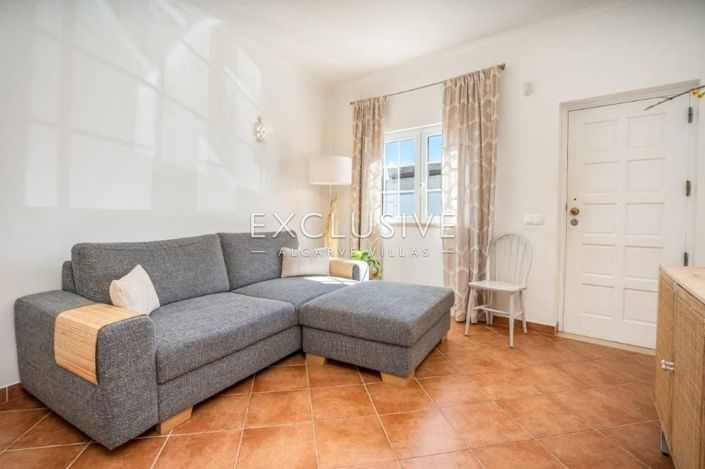 Image No.5-Maison de ville de 4 chambres à vendre à Lagos