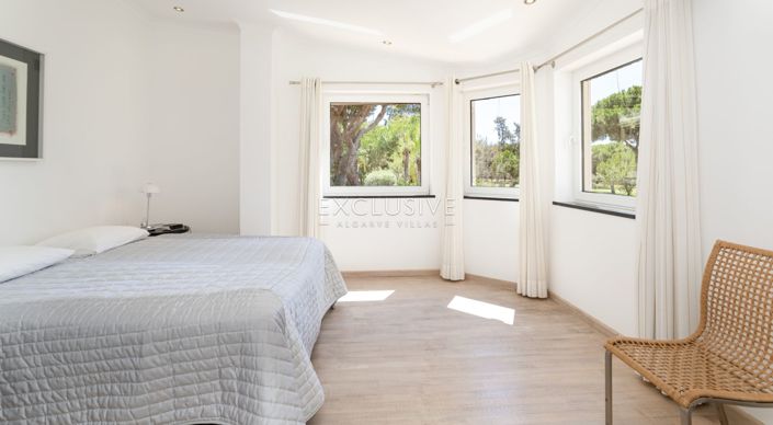 Image No.20-3 Bed Villa for sale