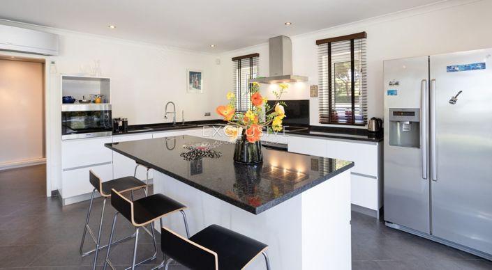 Image No.8-3 Bed Villa for sale