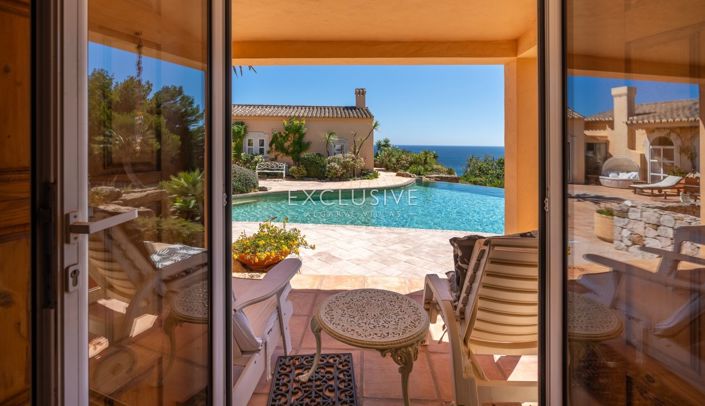 Image No.20-5 Bed Villa for sale