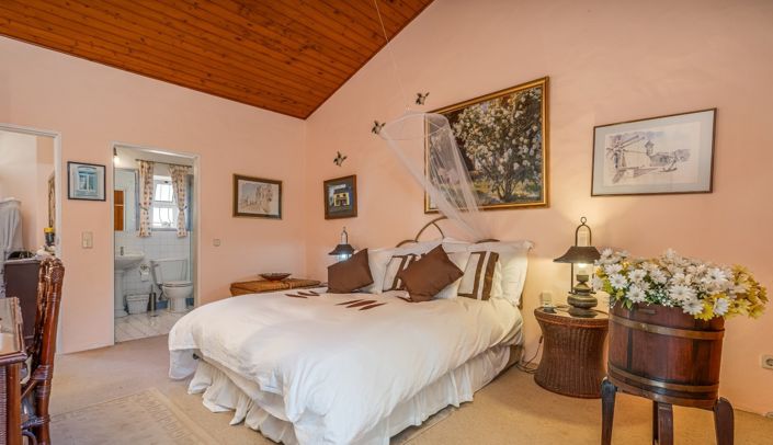 Image No.30-5 Bed Villa for sale