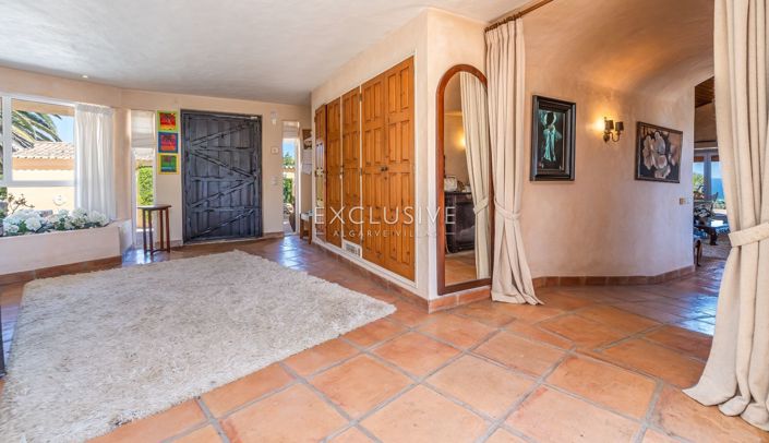 Image No.6-5 Bed Villa for sale