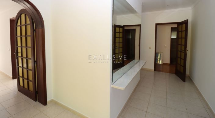 Image No.14-3 Bed Villa for sale