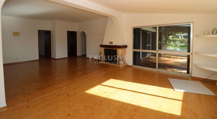 Image No.5-3 Bed Villa for sale