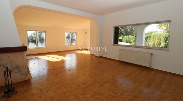 Image No.6-3 Bed Villa for sale