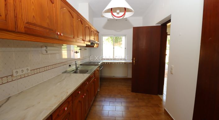 Image No.9-3 Bed Villa for sale