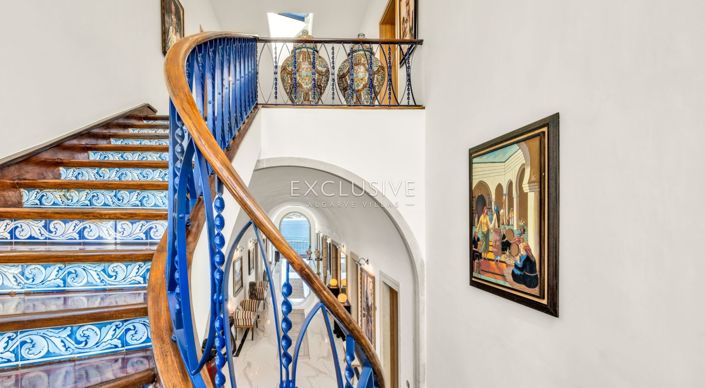 Image No.15-8 Bed Villa for sale