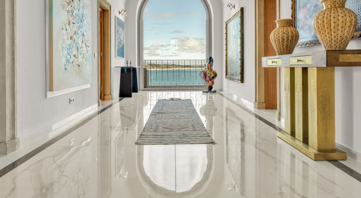 Image No.17-8 Bed Villa for sale