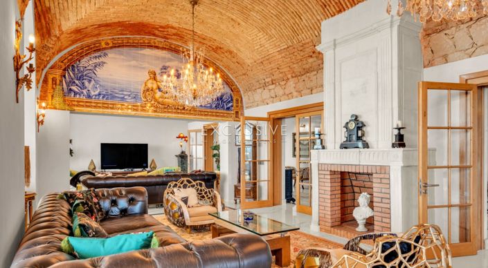 Image No.22-8 Bed Villa for sale