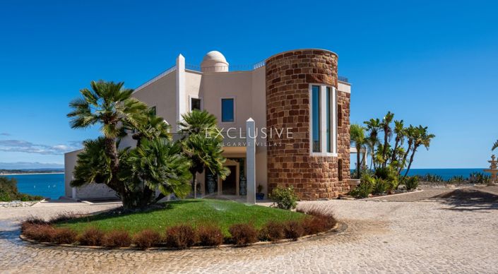 Image No.3-8 Bed Villa for sale