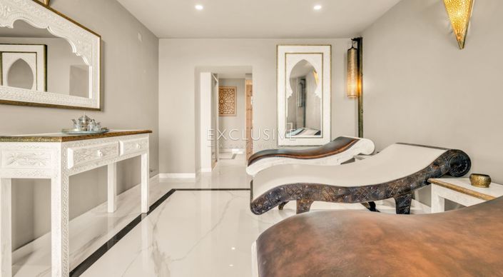 Image No.52-8 Bed Villa for sale