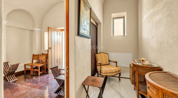 Image No.57-8 Bed Villa for sale