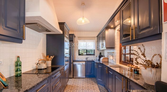 Image No.10-4 Bed Villa for sale