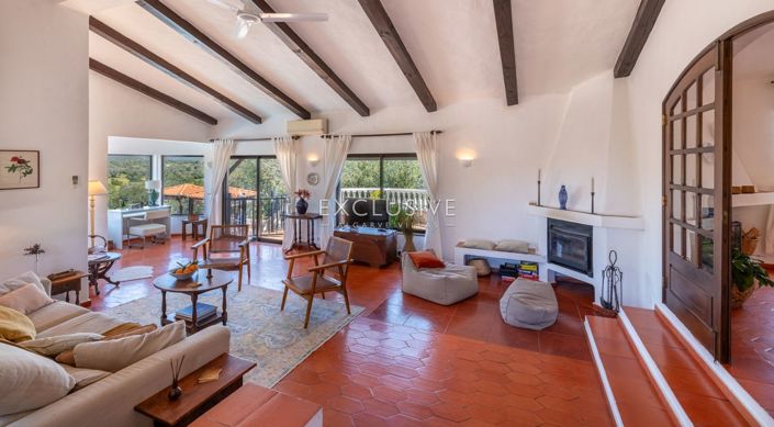 Image No.4-4 Bed Villa for sale